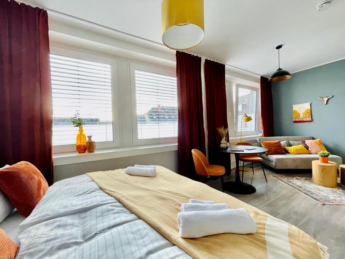 Klassen Stay - Exklusives Apartment Am Hbf - Kueche, Netflix, Kingsizebett Coblença Exterior foto